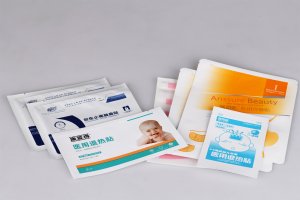 <b>医用退热贴包装、医用贴包装、医用凝胶包装、医用全自动包装</b>